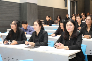 โครงการพัฒนาศักยภาพครูประจำการและครูพี่เลี้ยงให้มีคุณลักษณะของ Strong Teacher